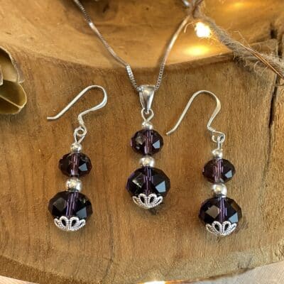 Jewelry set with amethyst facet