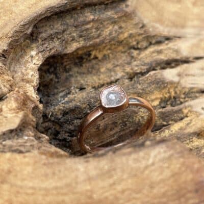 silver ring with uncut diamond_rose gold