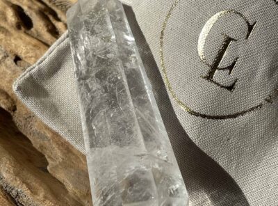 Clear Quartz: The Healing Stone of Purification and Energy