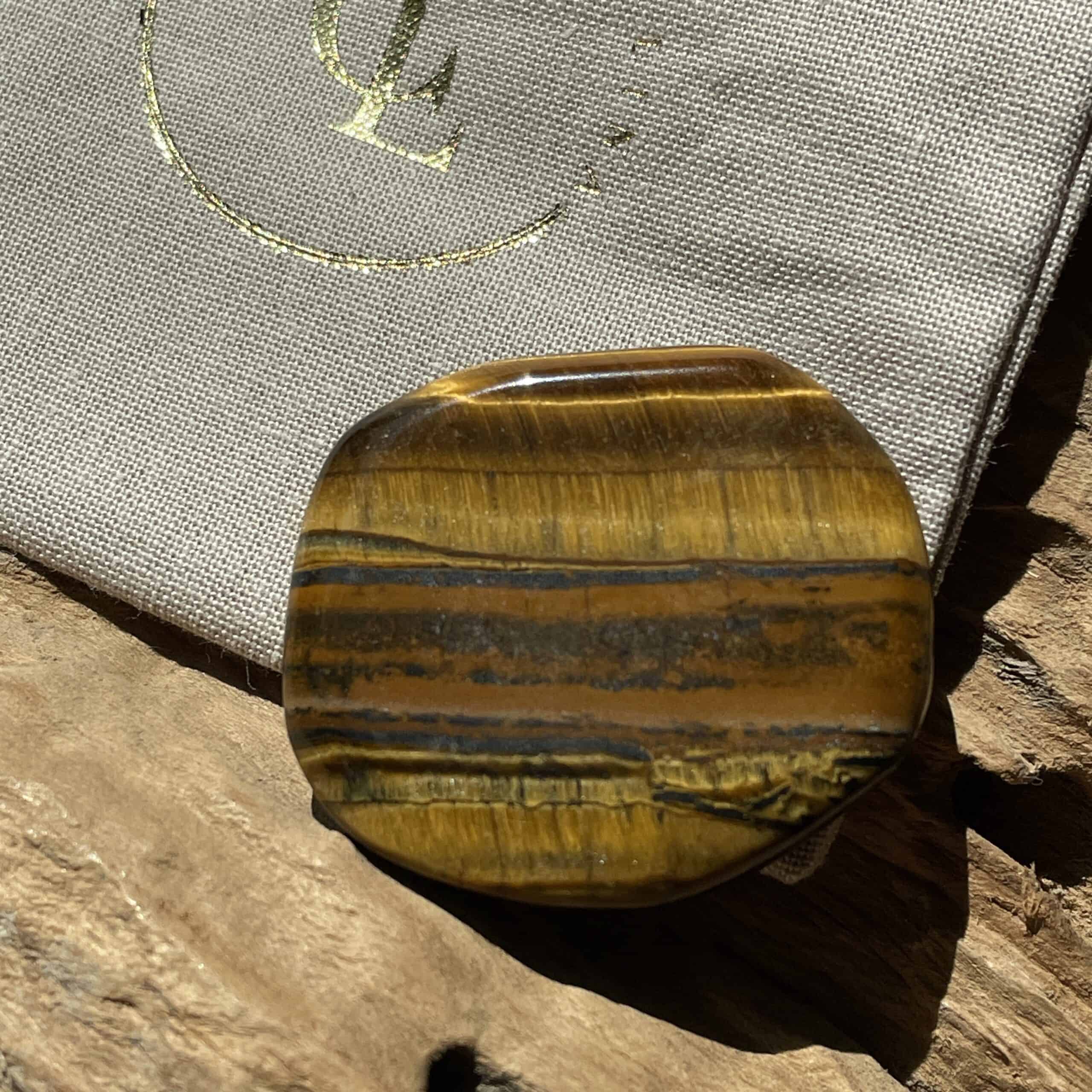steen van moed - tijgeroog - bruine edelsteen